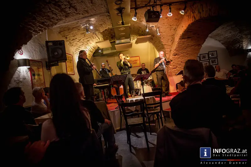 grazJAZZnacht 2014 - Digital Primitives‘‚ ‚koenigleopold‘ und ‚Royal Garden Jazz Band‘ - 047