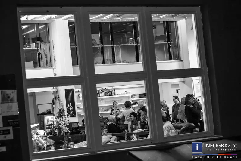 buchpraesentation sigi faschingbauer 22 oktober 2014 blau edition keiper rechtsextremismus verbot buch 07