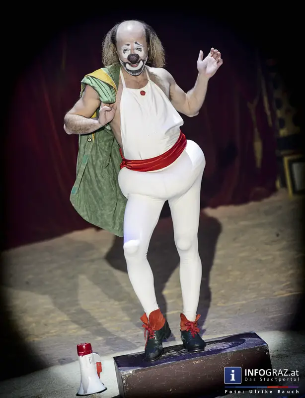 Circus Roncalli mit ‚Time is Honey‘ am Messegelände Graz - 2. November 2014 - 020