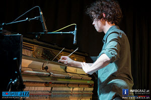 Magda Mayas,piano,,poesie,mythen,musik,deutsch-australische freundschaft