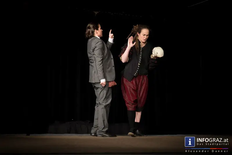Premiere ‚Rosencrantz and Guildenstern are dead‘ – ‚the Pennyless Players‘ im Literaturhaus Graz - 027
