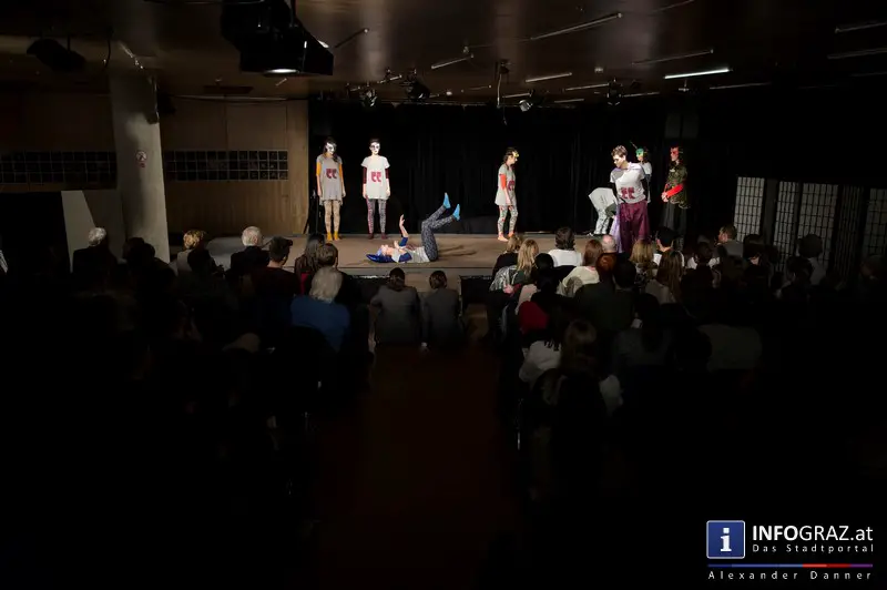 Premiere ‚Rosencrantz and Guildenstern are dead‘ – ‚the Pennyless Players‘ im Literaturhaus Graz - 033