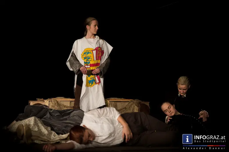 Premiere ‚Rosencrantz and Guildenstern are dead‘ – ‚the Pennyless Players‘ im Literaturhaus Graz - 067