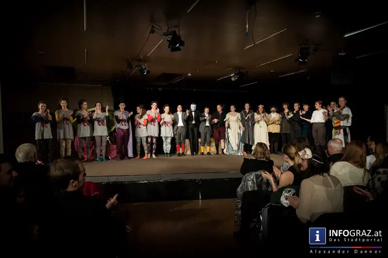 Premiere ‚Rosencrantz and Guildenstern are dead‘ – ‚the Pennyless Players‘ im Literaturhaus Graz - 086