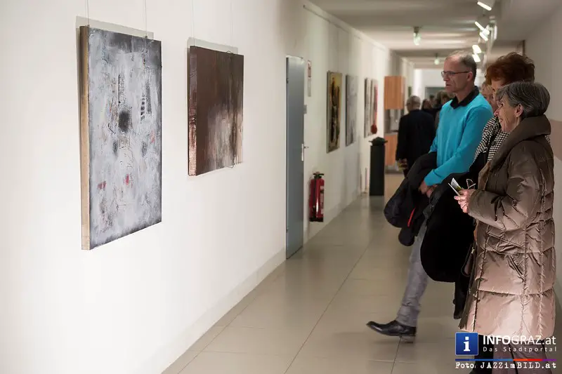 Eröffnung der Ausstellung ‚Zeichen der Zeit‘ im Steiermarkhof Graz - Jörg Leitner und Michael Raimann - 005