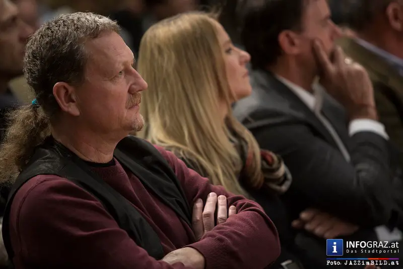 Eröffnung der Ausstellung ‚Zeichen der Zeit‘ im Steiermarkhof Graz - Jörg Leitner und Michael Raimann - 025