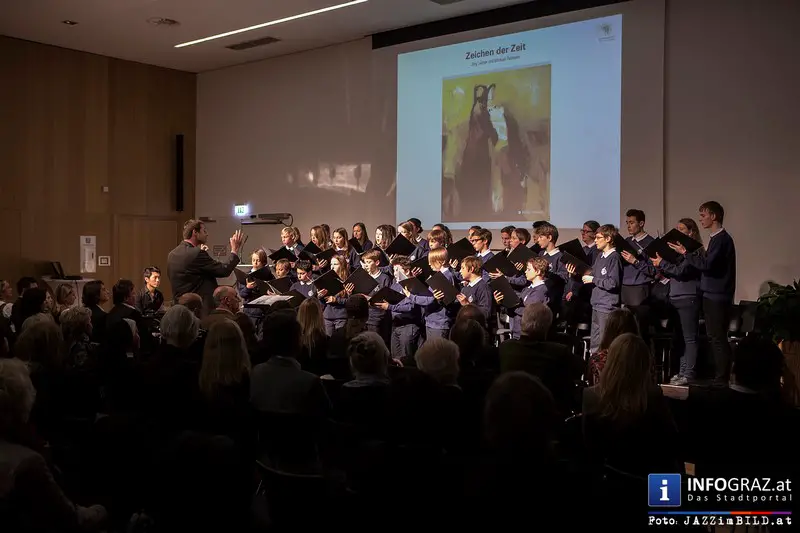 Eröffnung der Ausstellung ‚Zeichen der Zeit‘ im Steiermarkhof Graz - Jörg Leitner und Michael Raimann - 057