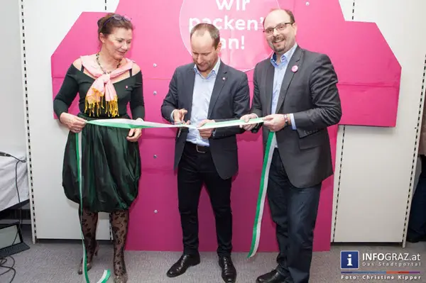 eröffnung neospähre graz,22.1.2015,offizielle einweihungsfeier,annenstraße 34a,parteichef matthias strolz,countdown