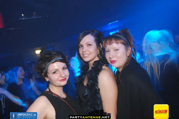 chic noir,p.p.c.,swingende beats,Samstag, 07. Februar 2015,tanzende federboas,goldene 20er jahre