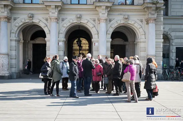 europa in graz,grazguides,stadtspaziergang,steirische landeshauptstadt,stadtspaziergang,frühlingshafter samstagnachmittag,dance cyril