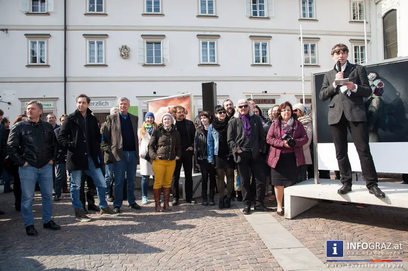 Eröffnung der Menschenbilder Ausstellung 2015 am 14. März 2015 - Mariahilferplatz Graz - 036