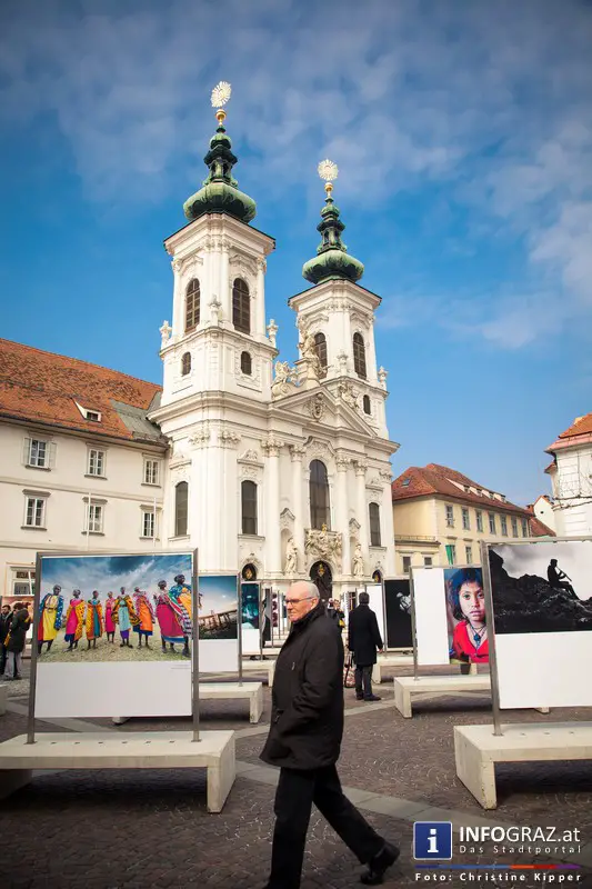 Eröffnung der Menschenbilder Ausstellung 2015 am 14. März 2015 - Mariahilferplatz Graz - 049