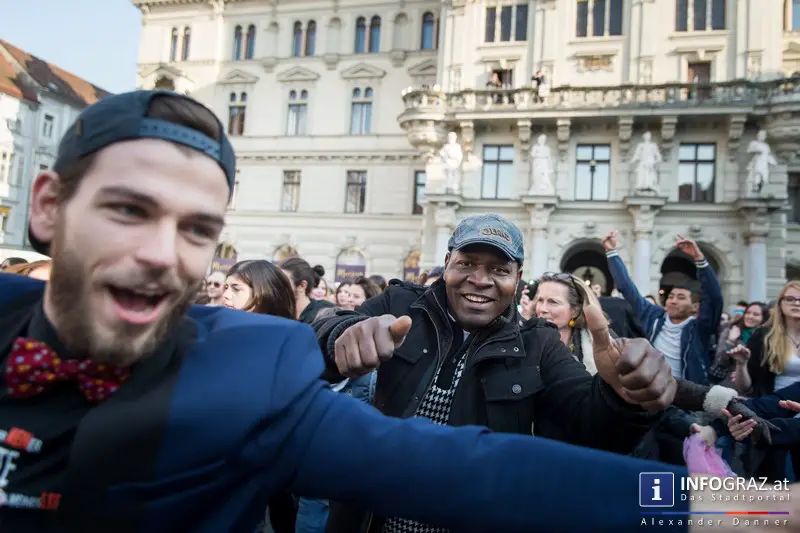 Flashmob against racisms & discrimination am Grazer Hauptplatz 20. März 2015 - 006