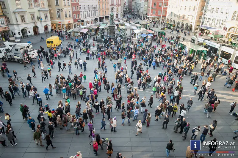 Flashmob against racisms & discrimination am Grazer Hauptplatz 20. März 2015 - 027