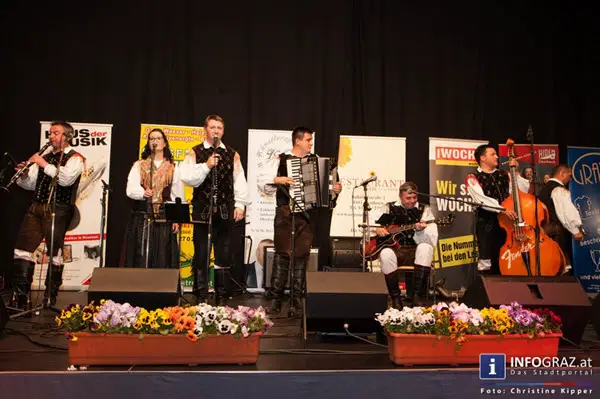 oberkrainerfestival 2015,mehrzweckhalle gratwein,17. April 2015,steirische kinderkrebshilfe,musikalische gäste
