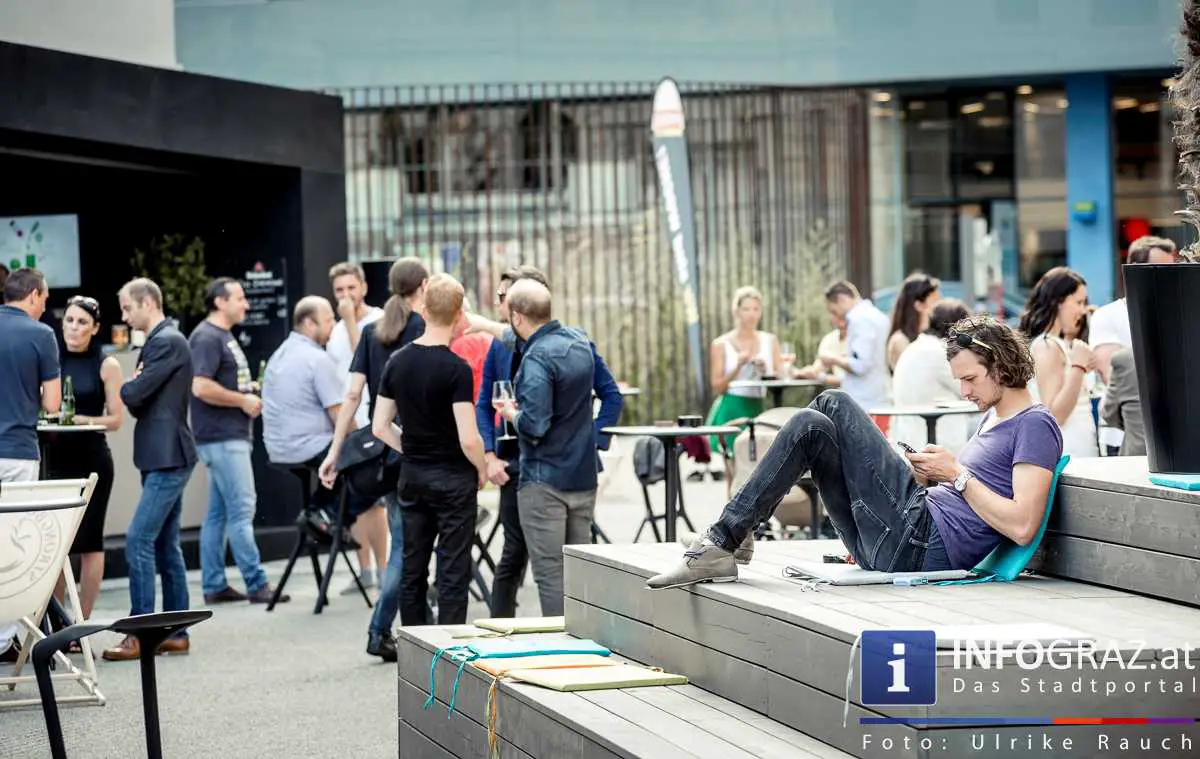 Ein gelungener Start für Viertel 4, Sommerlounge in der Grazer Innenstadt - 033