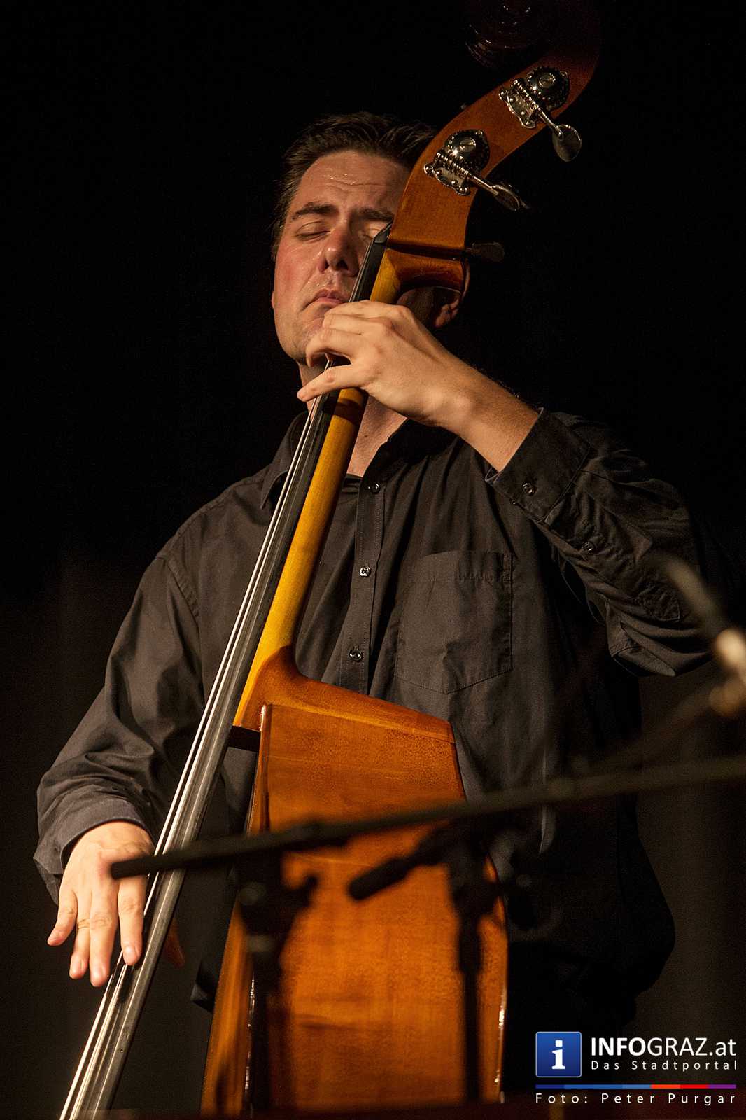 Saying „i like you“ in a postrock way - Tuesday microgrooves im WIST/mo.xx Graz - 030