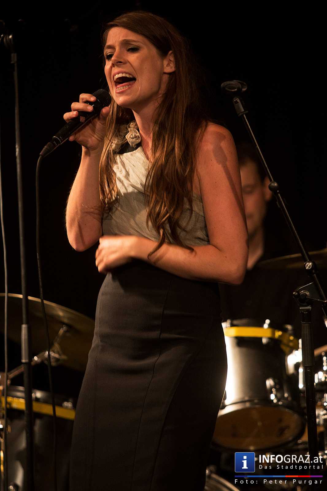 Saying „i like you“ in a postrock way - Tuesday microgrooves im WIST/mo.xx Graz - 037