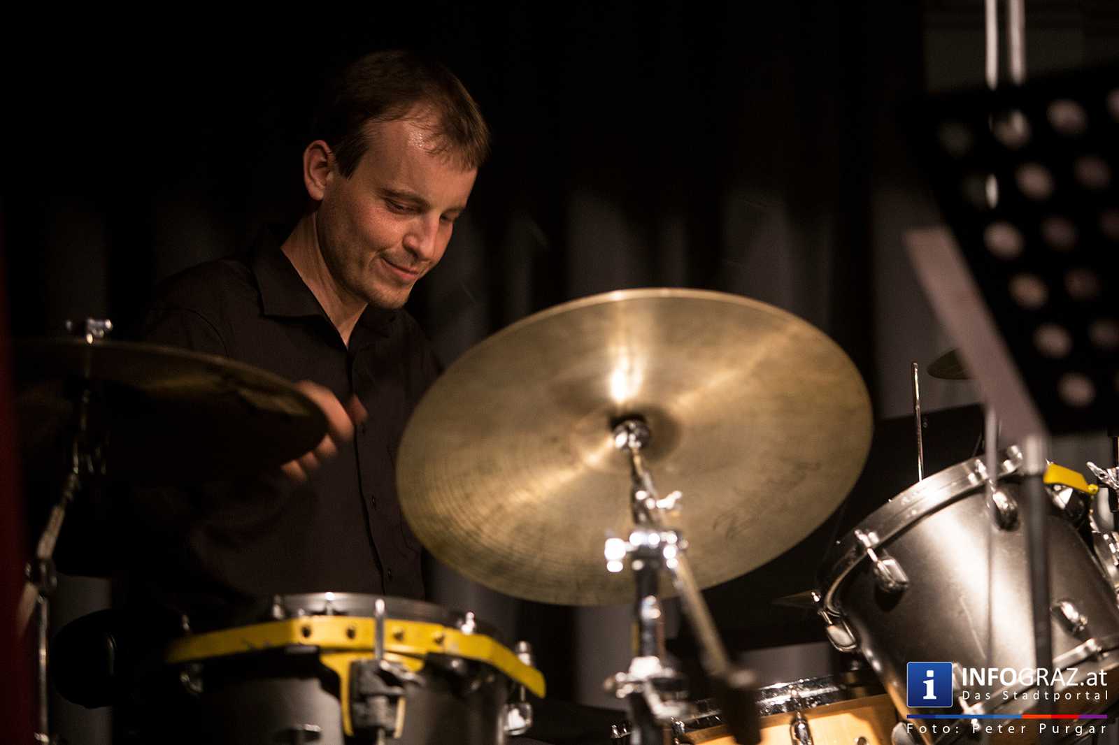 Saying „i like you“ in a postrock way - Tuesday microgrooves im WIST/mo.xx Graz - 069