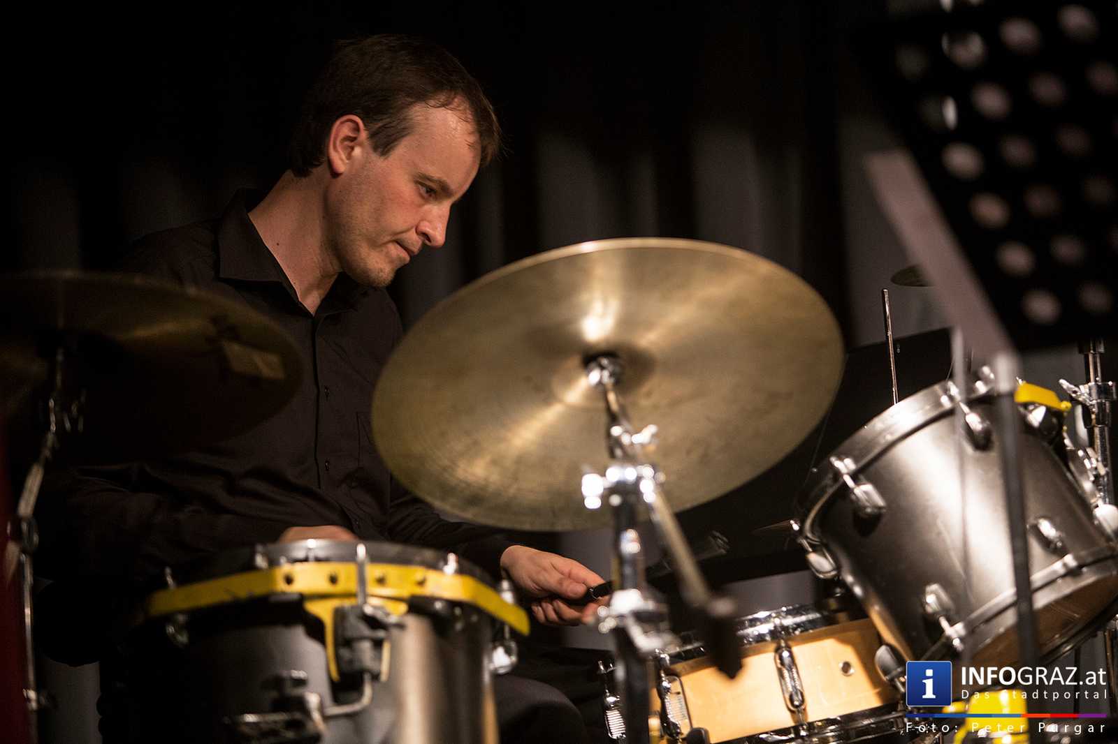 Saying „i like you“ in a postrock way - Tuesday microgrooves im WIST/mo.xx Graz - 070