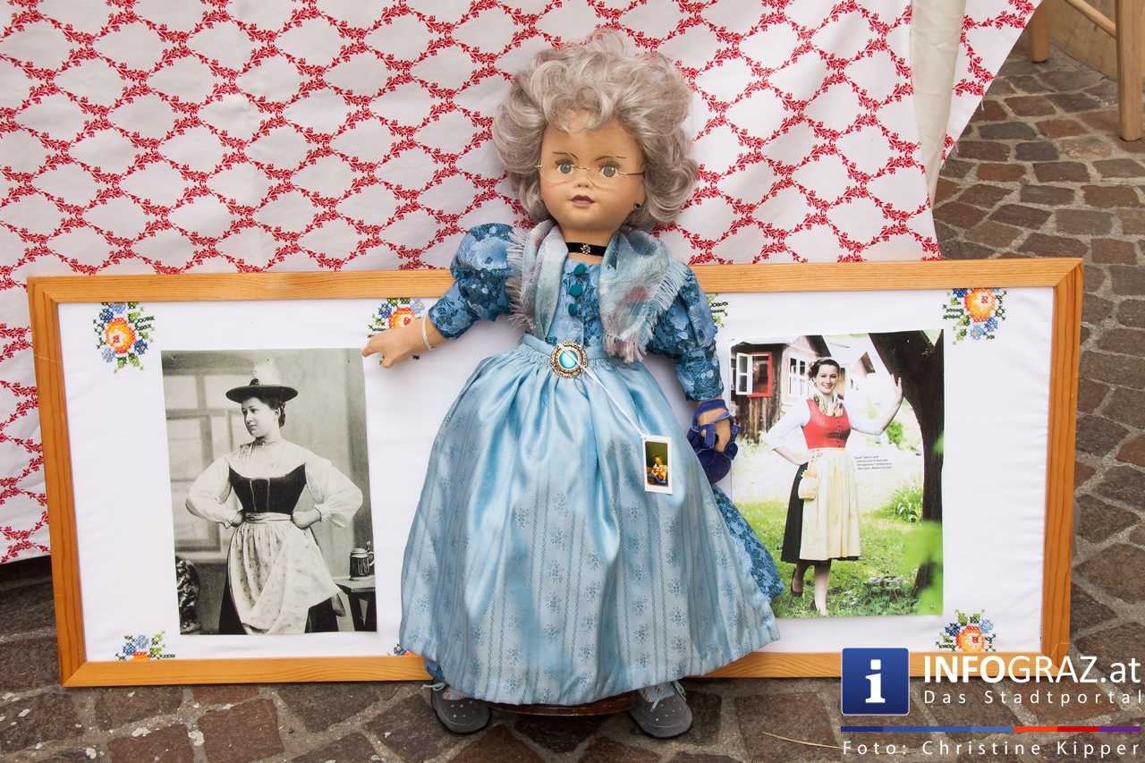 KUNSTMARKT vom Färberplatz zum Schloßbergplatz am 19. Juni 2015 - 023