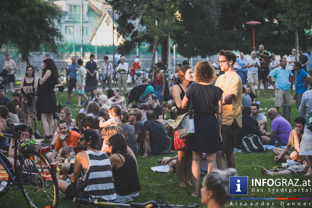 ‚TheAngelcy‘ aus Tel Aviv im Volksgarten Graz am 11. August 2015 - 004