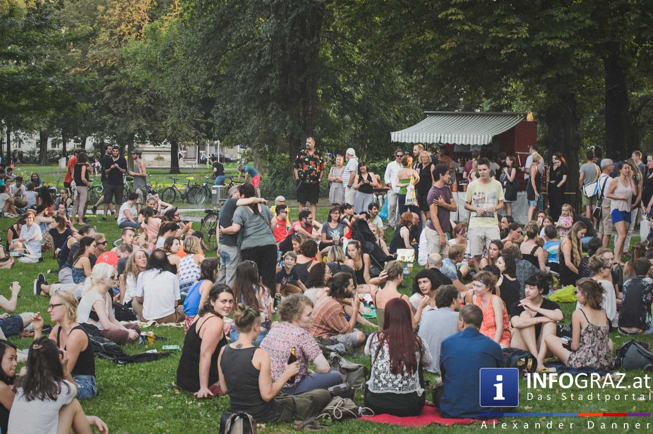 ‚TheAngelcy‘ aus Tel Aviv im Volksgarten Graz am 11. August 2015 - 006