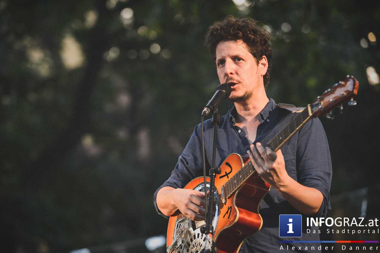 ‚TheAngelcy‘ aus Tel Aviv im Volksgarten Graz am 11. August 2015 - 013