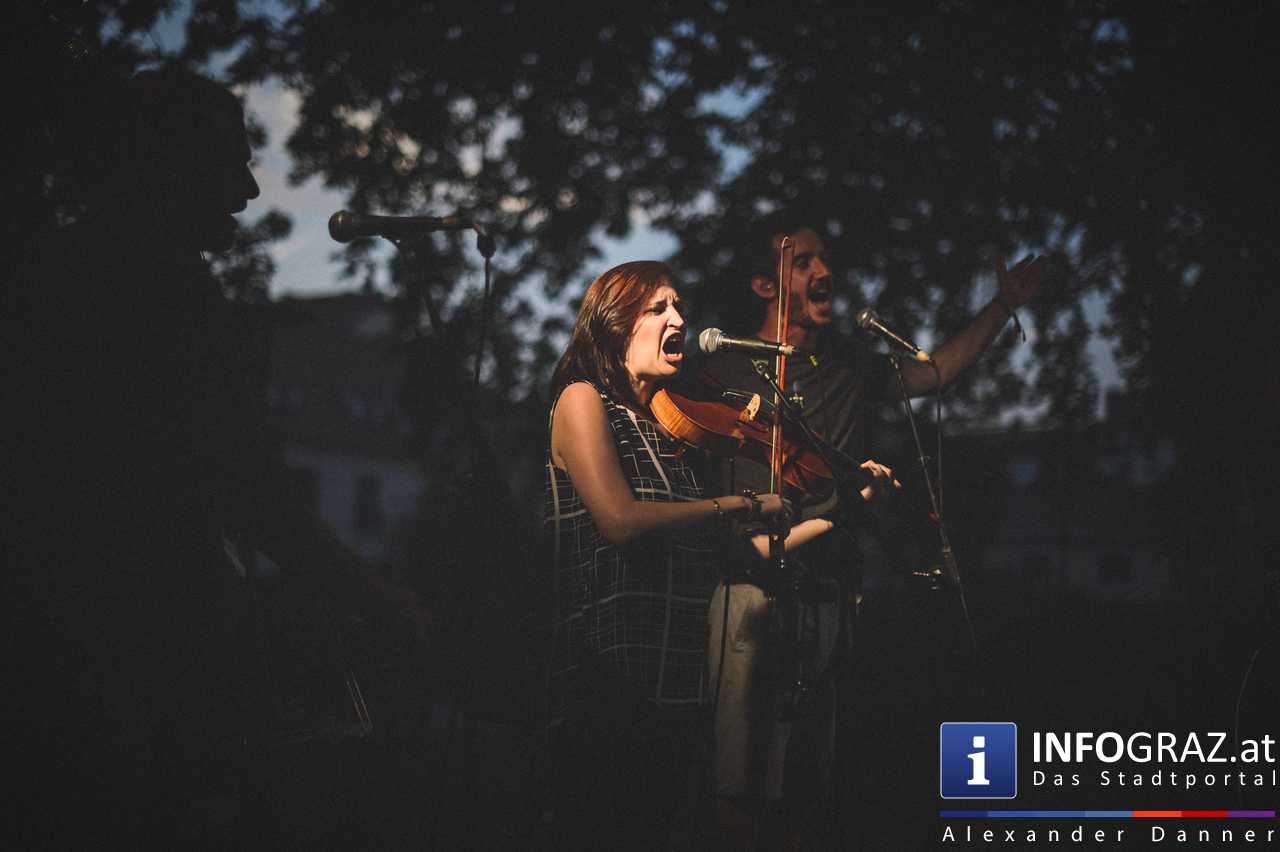 ‚TheAngelcy‘ aus Tel Aviv im Volksgarten Graz am 11. August 2015 - 022