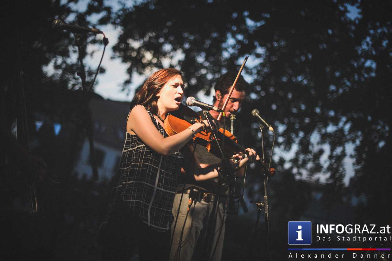 ‚TheAngelcy‘ aus Tel Aviv im Volksgarten Graz am 11. August 2015 - 023