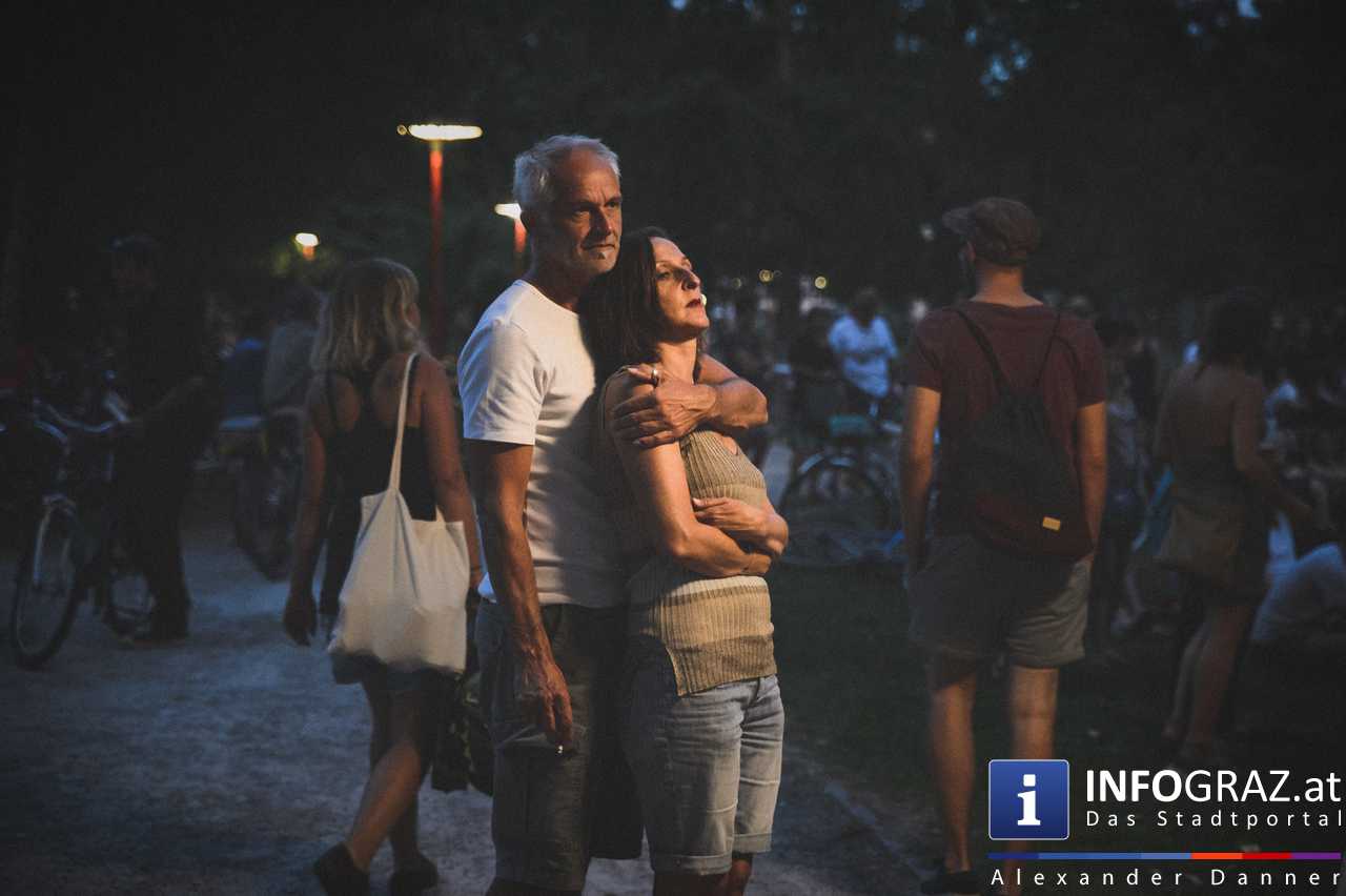 ‚TheAngelcy‘ aus Tel Aviv im Volksgarten Graz am 11. August 2015 - 038