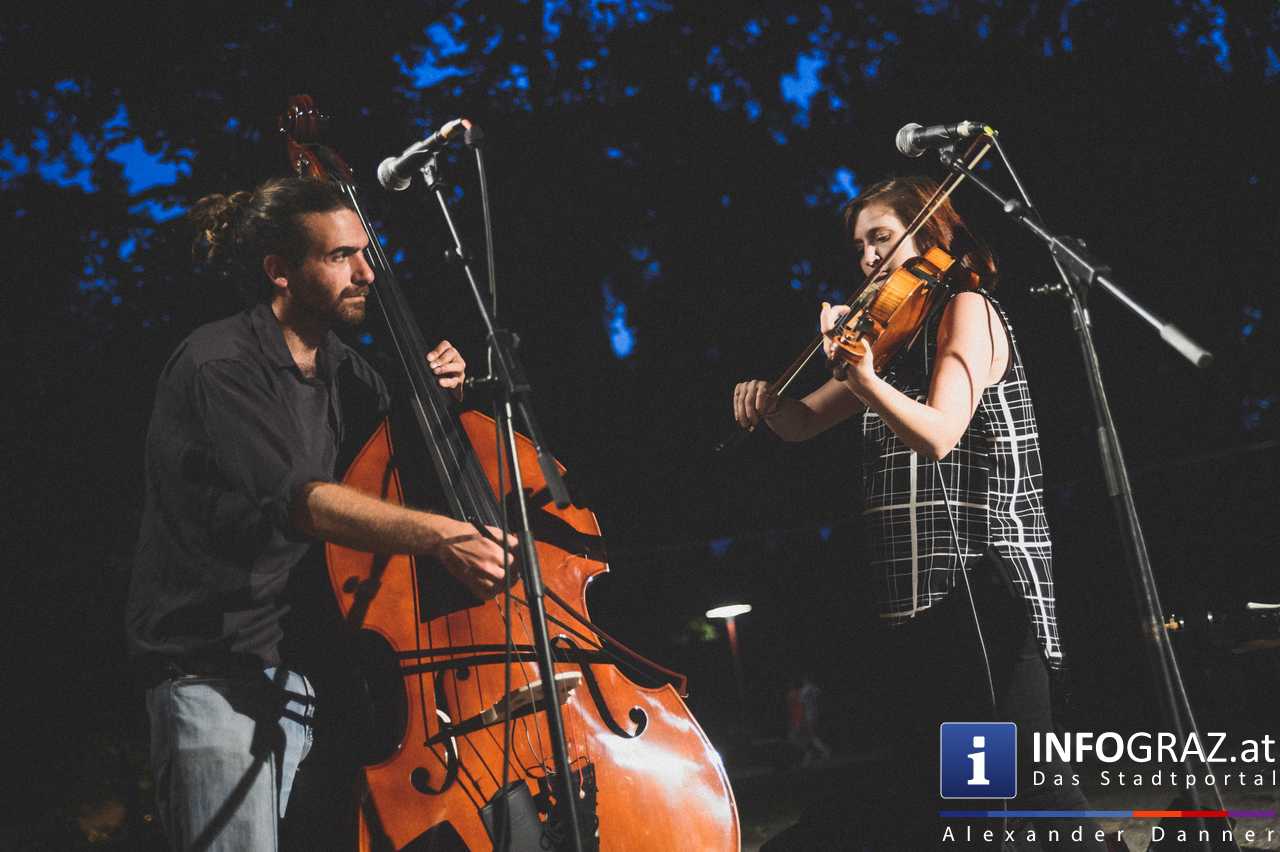 ‚TheAngelcy‘ aus Tel Aviv im Volksgarten Graz am 11. August 2015 - 047