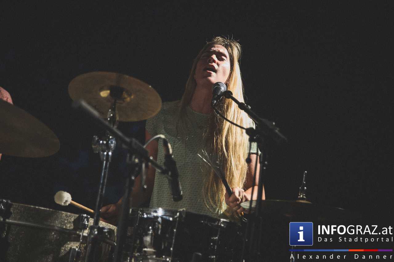 ‚TheAngelcy‘ aus Tel Aviv im Volksgarten Graz am 11. August 2015 - 050