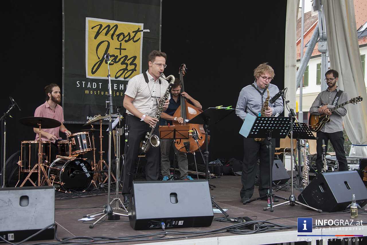 Fotos von Most und Jazz, dem Jazzfestival in Fehring am 13. September 2015 - 098