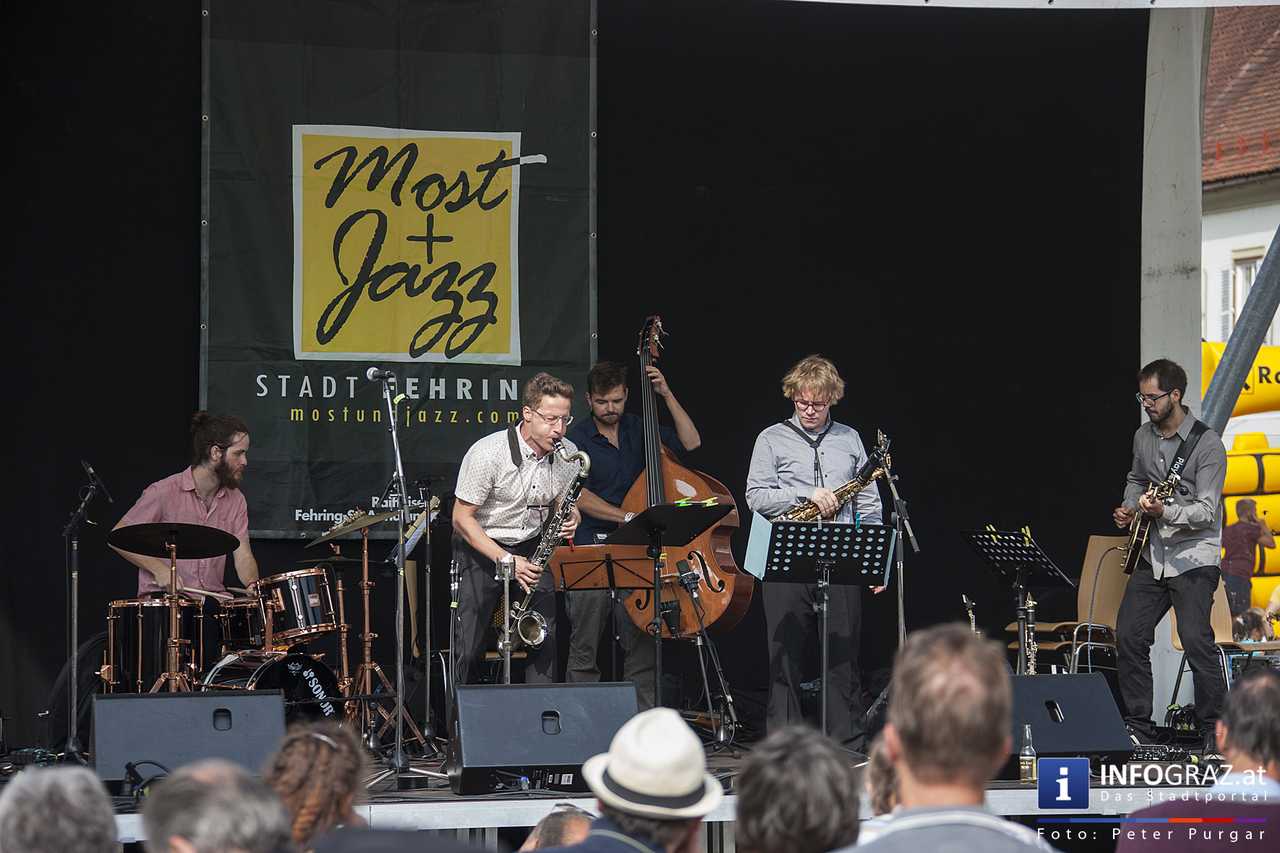 Fotos von Most und Jazz, dem Jazzfestival in Fehring am 13. September 2015 - 126