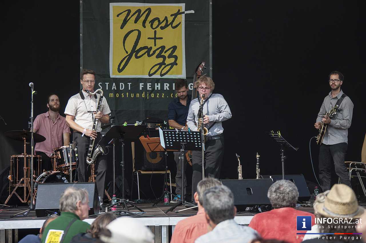 Fotos von Most und Jazz, dem Jazzfestival in Fehring am 13. September 2015 - 128