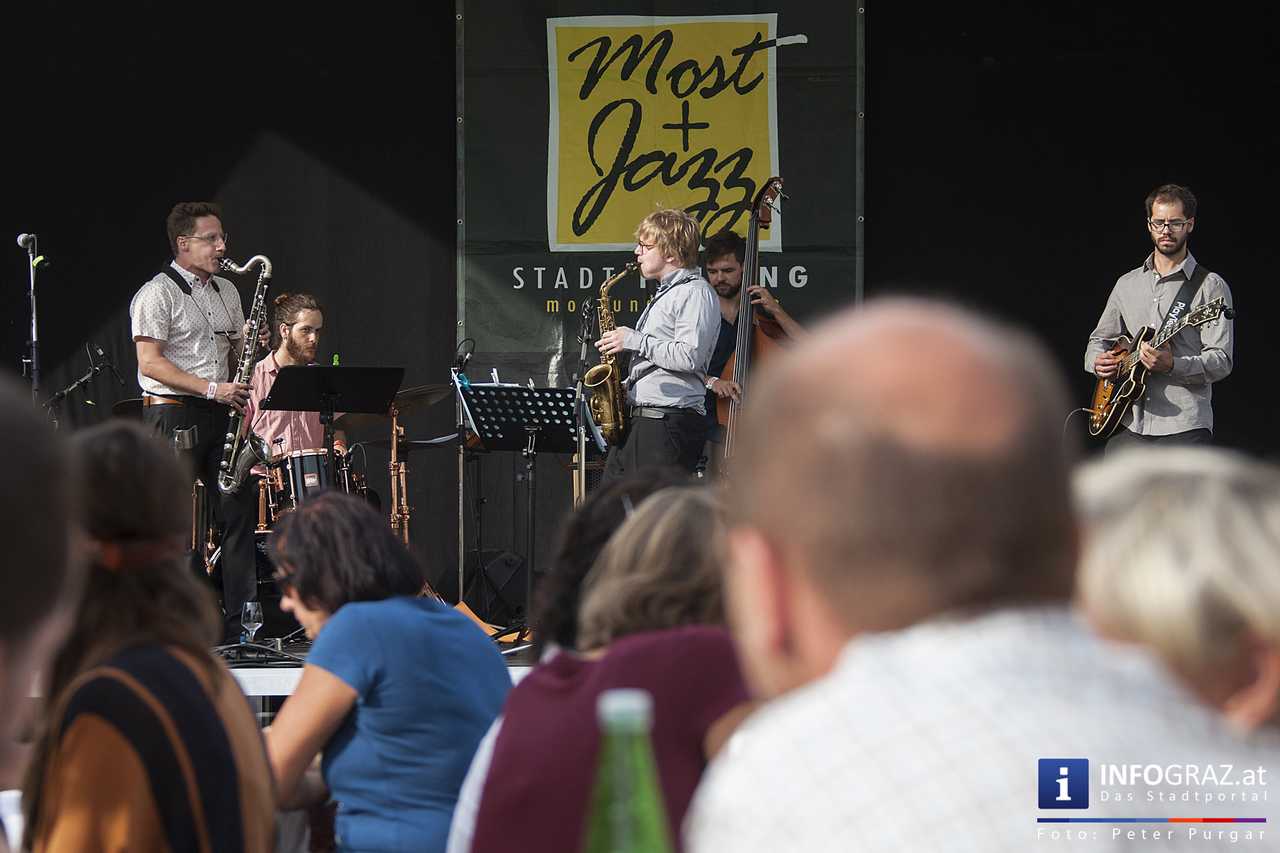 Fotos von Most und Jazz, dem Jazzfestival in Fehring am 13. September 2015 - 137