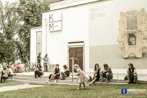 Sommerfest im KM- Künstlerhaus,Halle für Kunst & Medien Graz,fotos,Kultur,leinwandbilder,vernissage,foto auf leinwand,abstrakte bilder