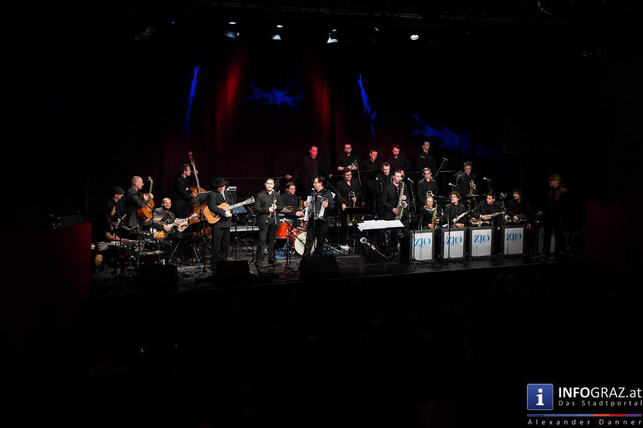 Zagreb Jazzorkestar und Wiener Tschuschenkapelle im Dom im Berg Graz am 23. November 2015 - 002