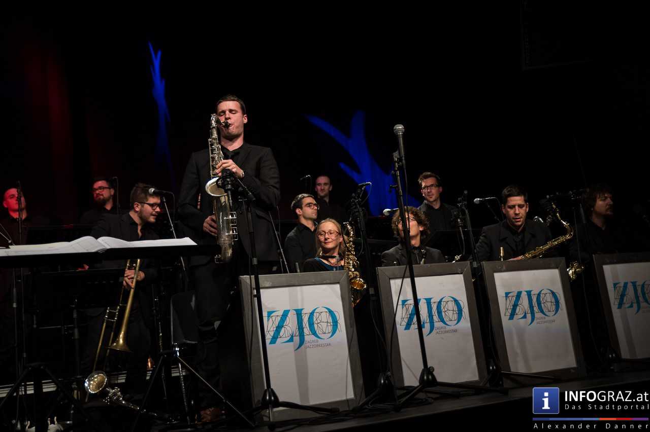 Zagreb Jazzorkestar und Wiener Tschuschenkapelle im Dom im Berg Graz am 23. November 2015 - 003