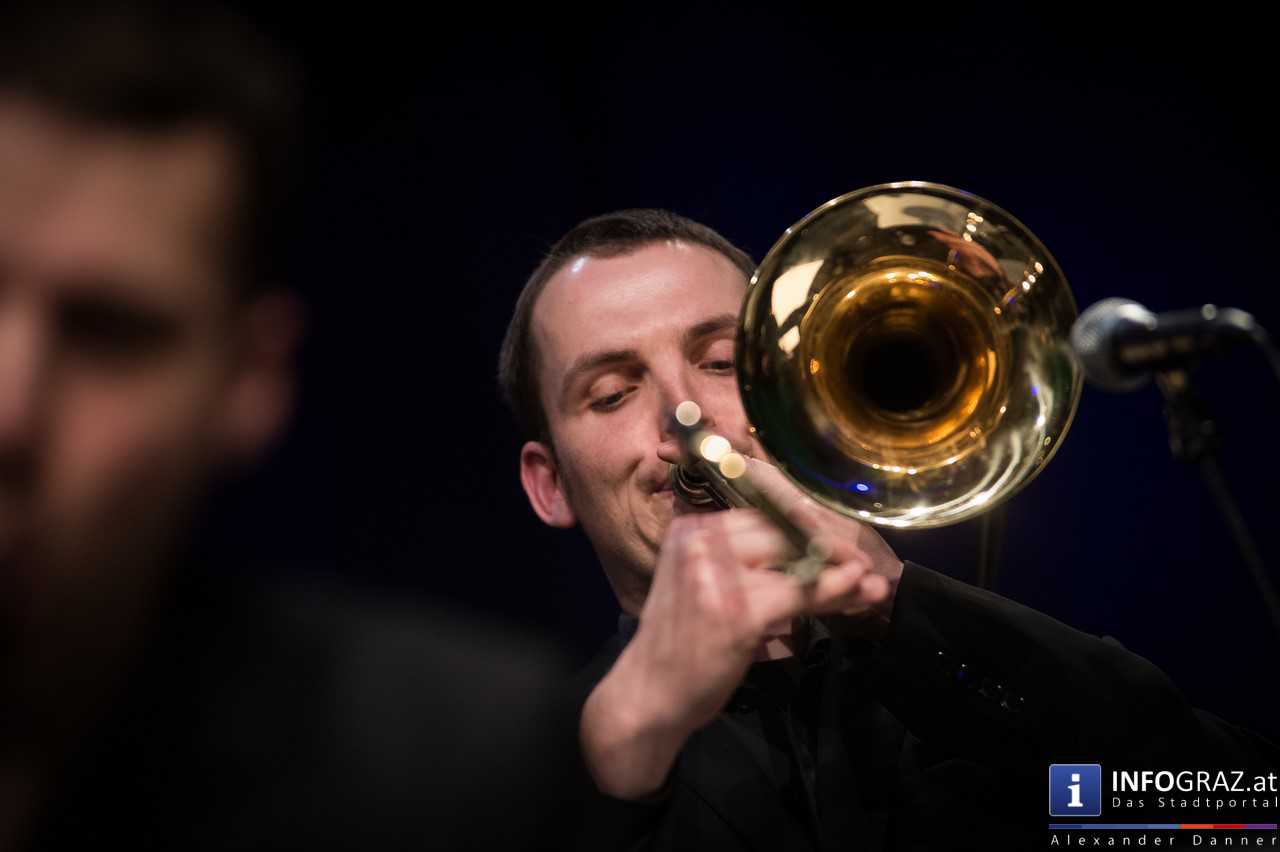 Zagreb Jazzorkestar und Wiener Tschuschenkapelle im Dom im Berg Graz am 23. November 2015 - 018