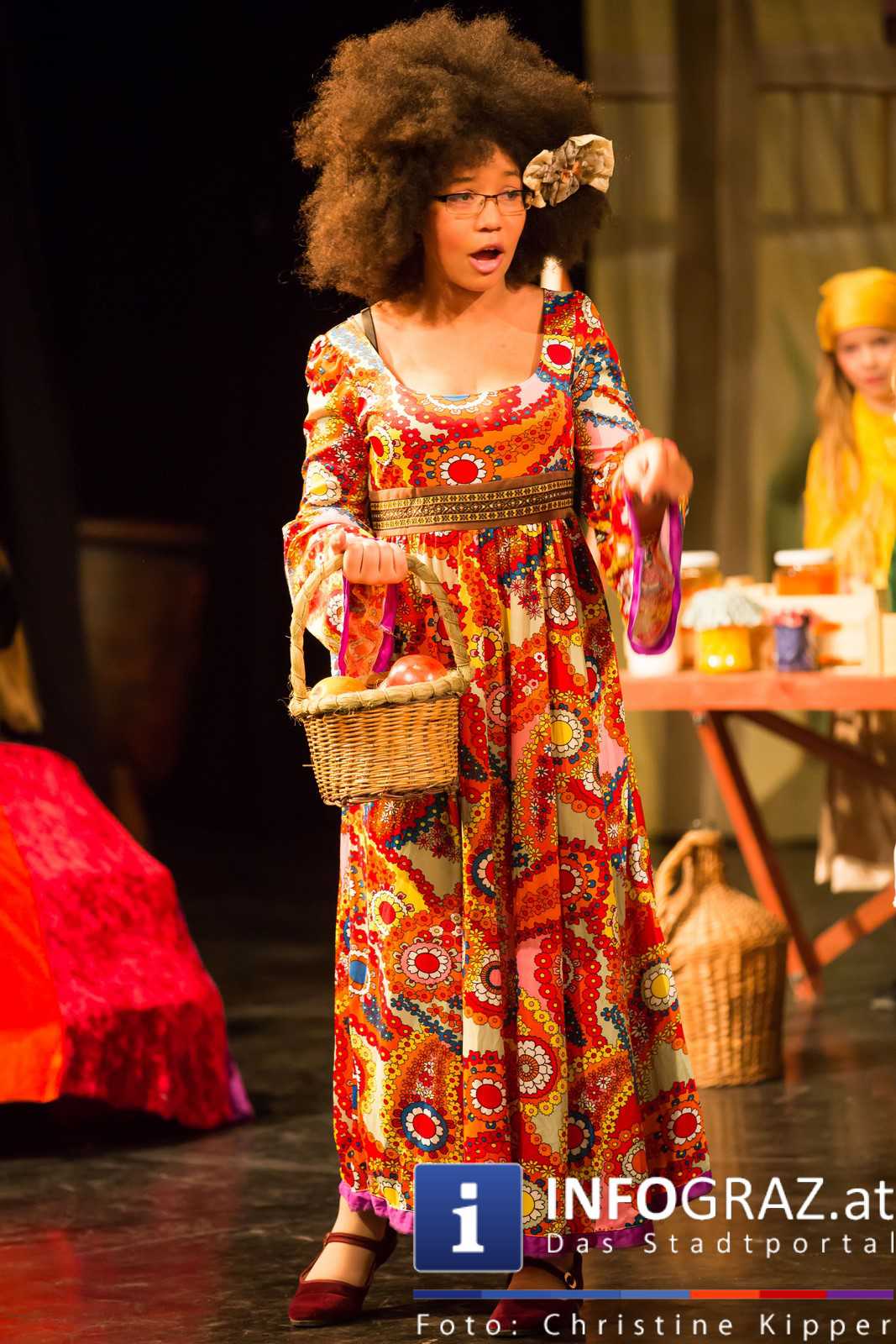 Zwerg Nase im TTZ – Tanz & Theater Zentrum Graz - Premiere am 7.12.2015 - 005