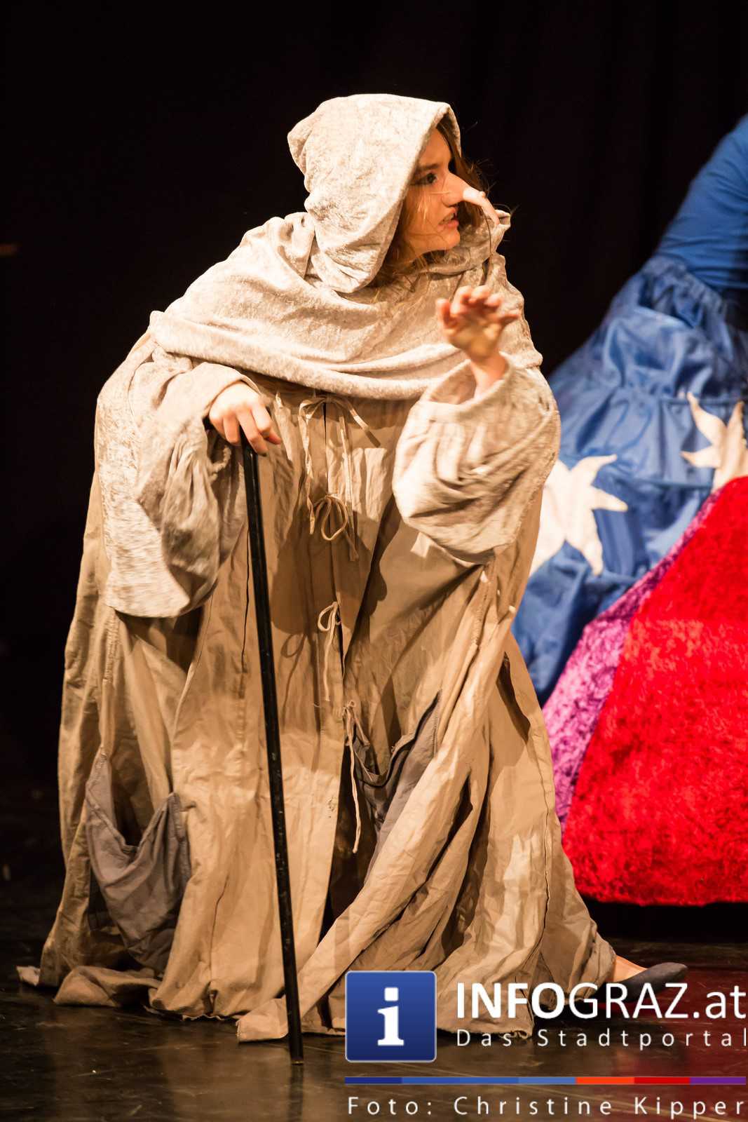 Zwerg Nase im TTZ – Tanz & Theater Zentrum Graz - Premiere am 7.12.2015 - 008