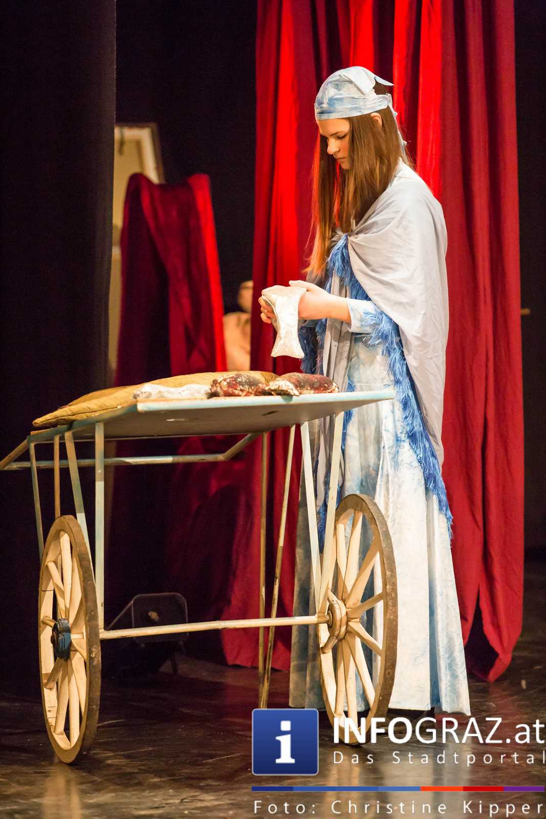 Zwerg Nase im TTZ – Tanz & Theater Zentrum Graz - Premiere am 7.12.2015 - 021