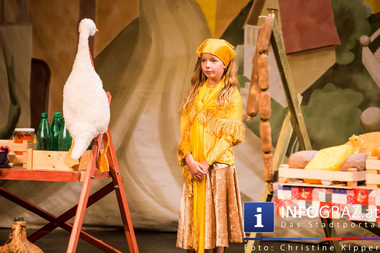 Zwerg Nase im TTZ – Tanz & Theater Zentrum Graz - Premiere am 7.12.2015 - 022