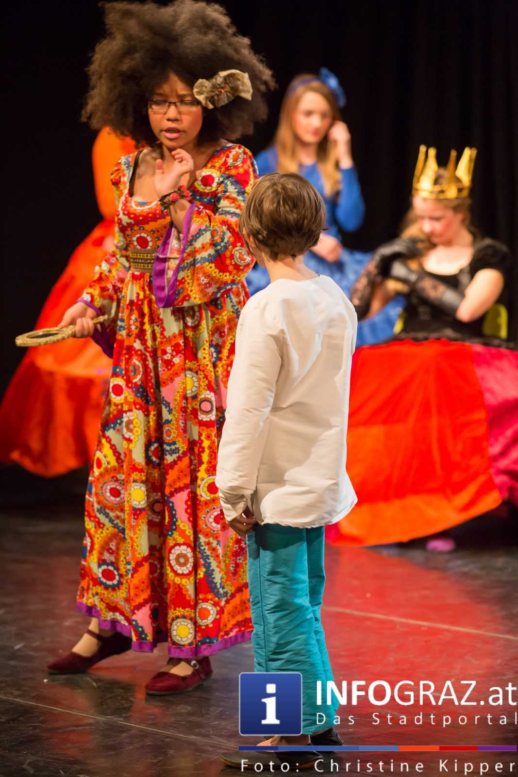 Zwerg Nase im TTZ – Tanz & Theater Zentrum Graz - Premiere am 7.12.2015 - 025