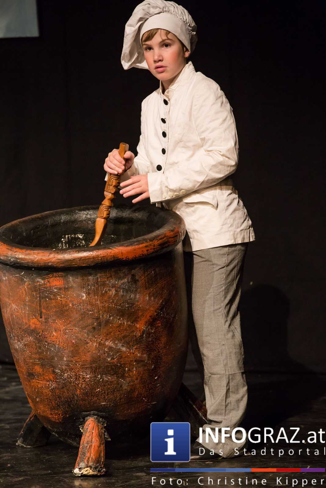 Zwerg Nase im TTZ – Tanz & Theater Zentrum Graz - Premiere am 7.12.2015 - 036