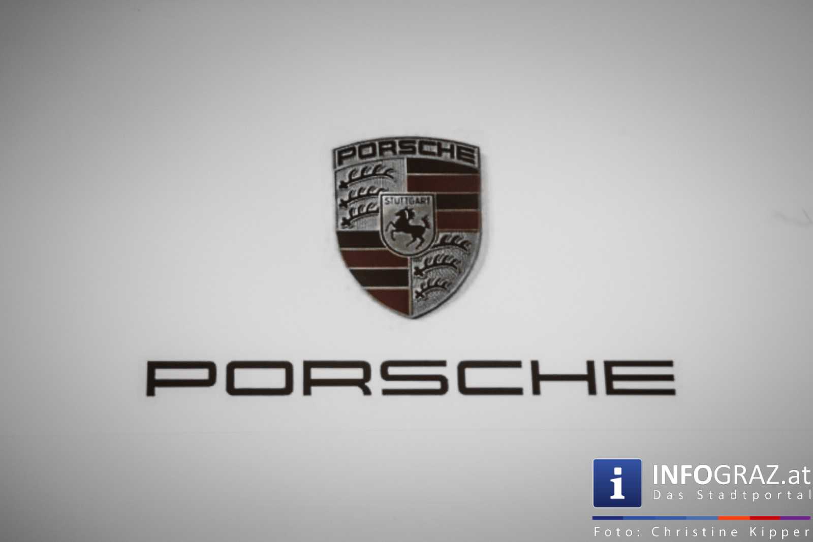 Der neue Porsche 911 – Präsentation im Porsche Zentrum Steiermark am 11. Dezember 2015 - 031