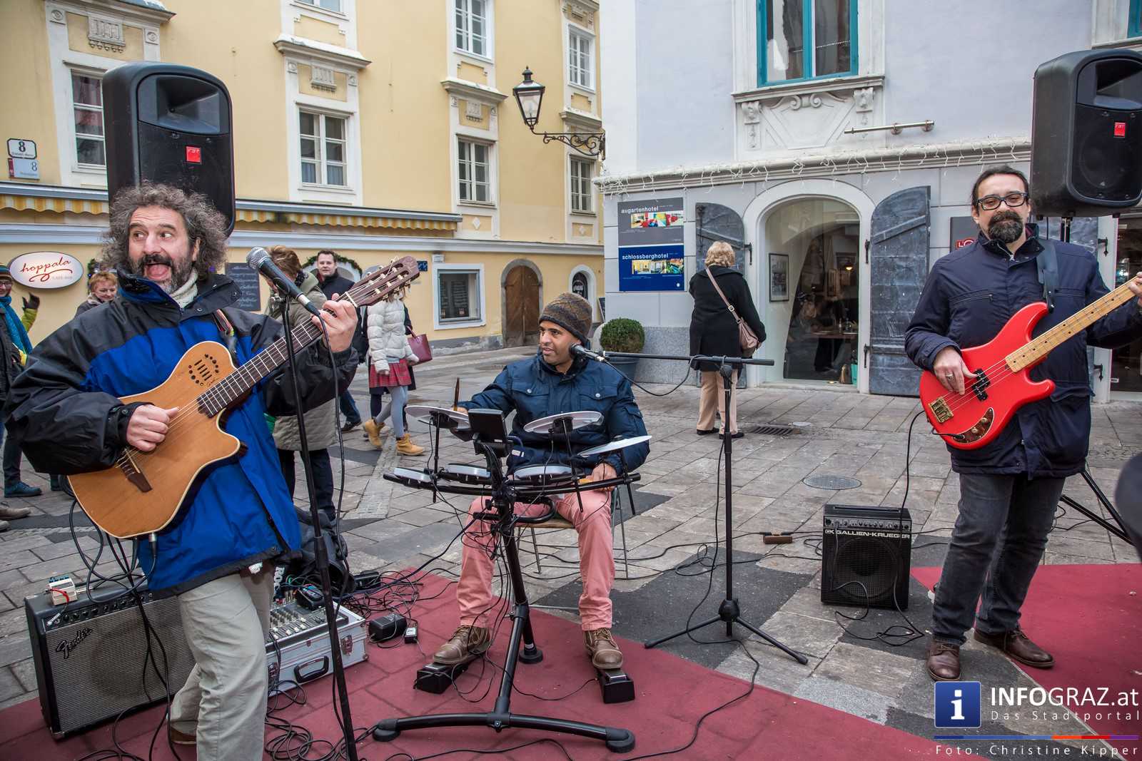 Adventmarkt Mehlplatz Graz & Aufsteirern-Weihnachtsmarkt am 12.12.2015 - 001