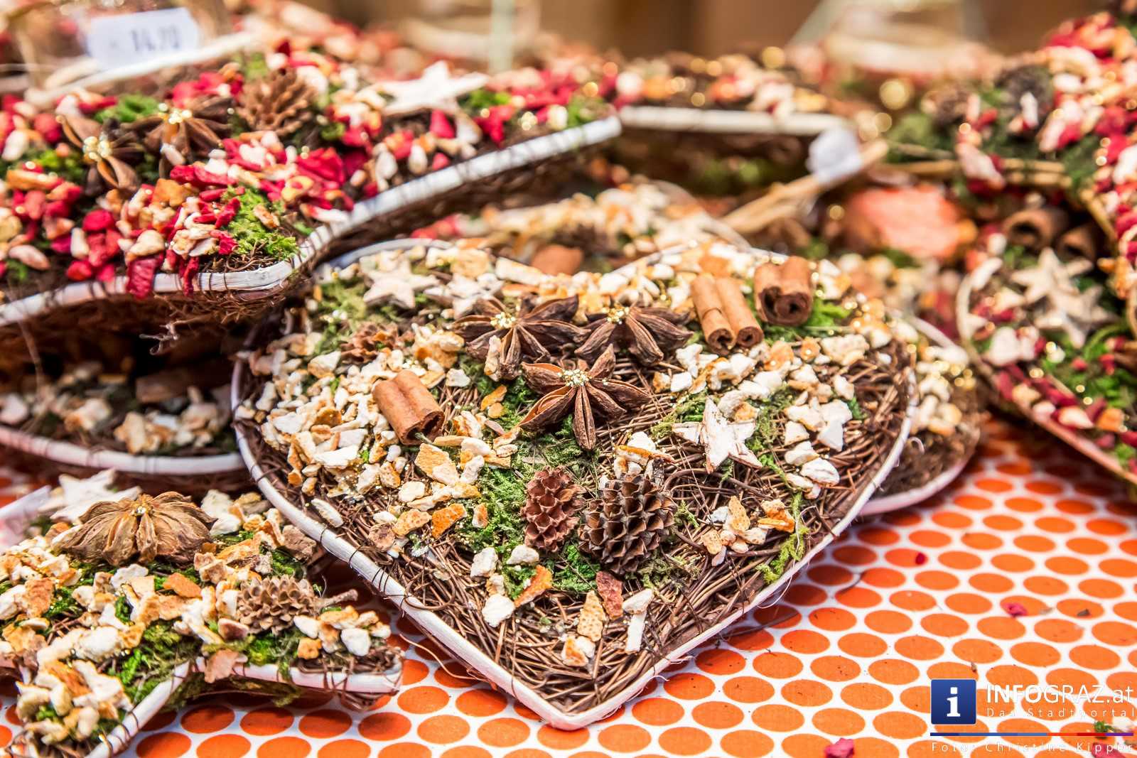 Adventmarkt Mehlplatz Graz & Aufsteirern-Weihnachtsmarkt am 12.12.2015 - 019